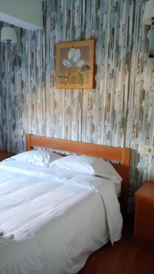 Hotel Camino Do Mar Urdilde Exteriör bild